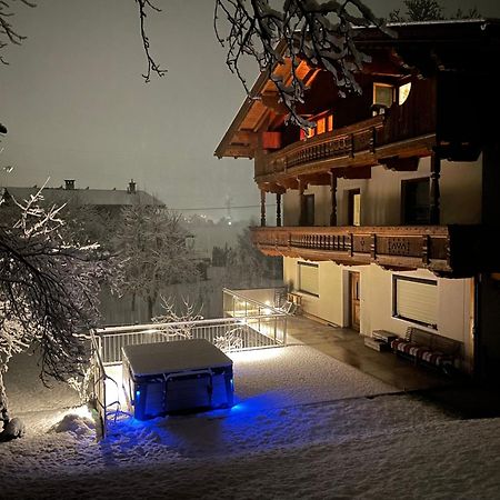 Apart Moidl Mit Privatem Pool Hart im Zillertal Εξωτερικό φωτογραφία
