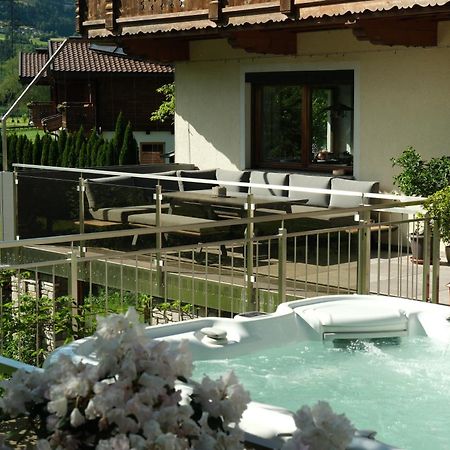 Apart Moidl Mit Privatem Pool Hart im Zillertal Εξωτερικό φωτογραφία